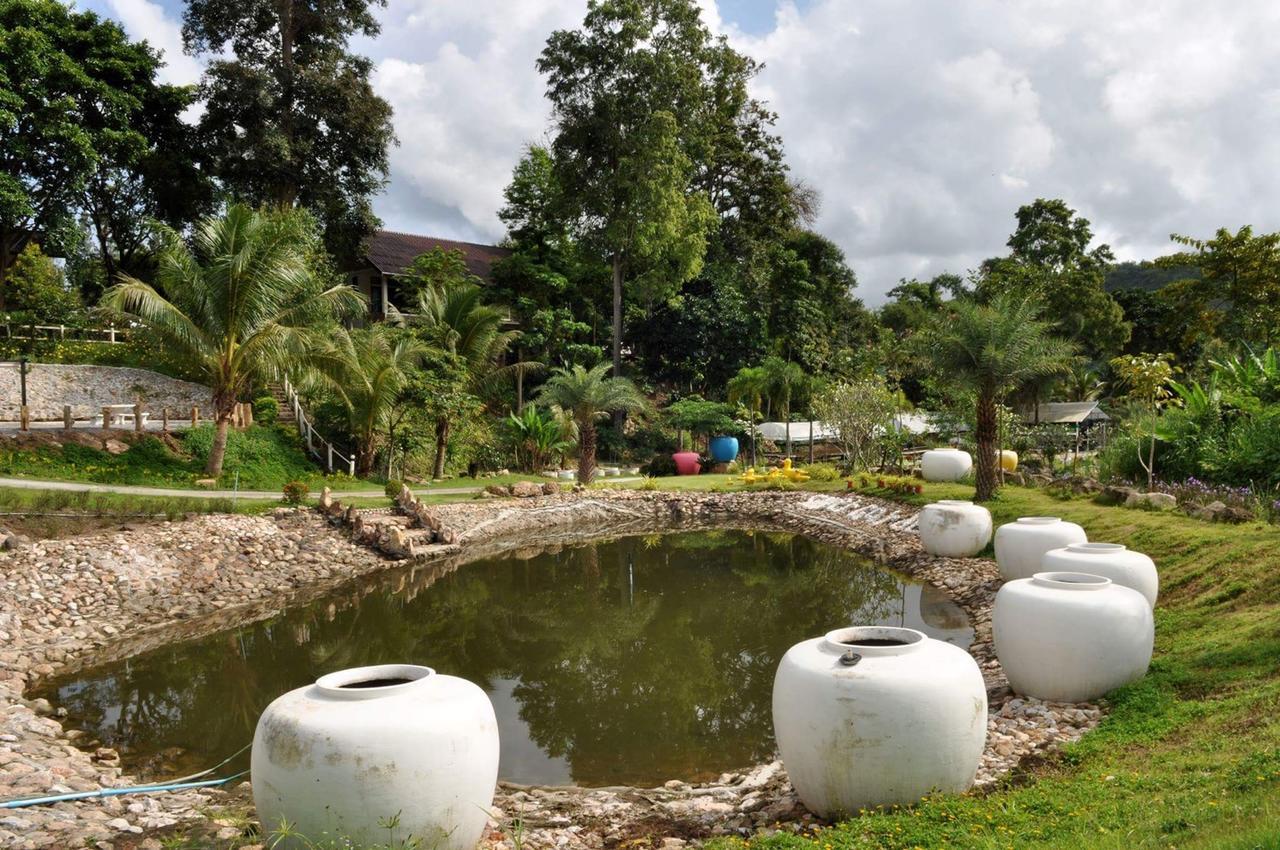 Silver Garden Resort Suan Phueng Exterior photo